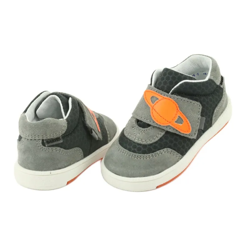 Chaussures de sport baskets avec Velcro Bartek 71141 gris