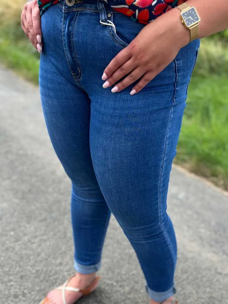 Jeans brut slim MELLY - Prêt à porter femme Jolie forme Cléstyle 36 à 60 38 Couleur BLEU