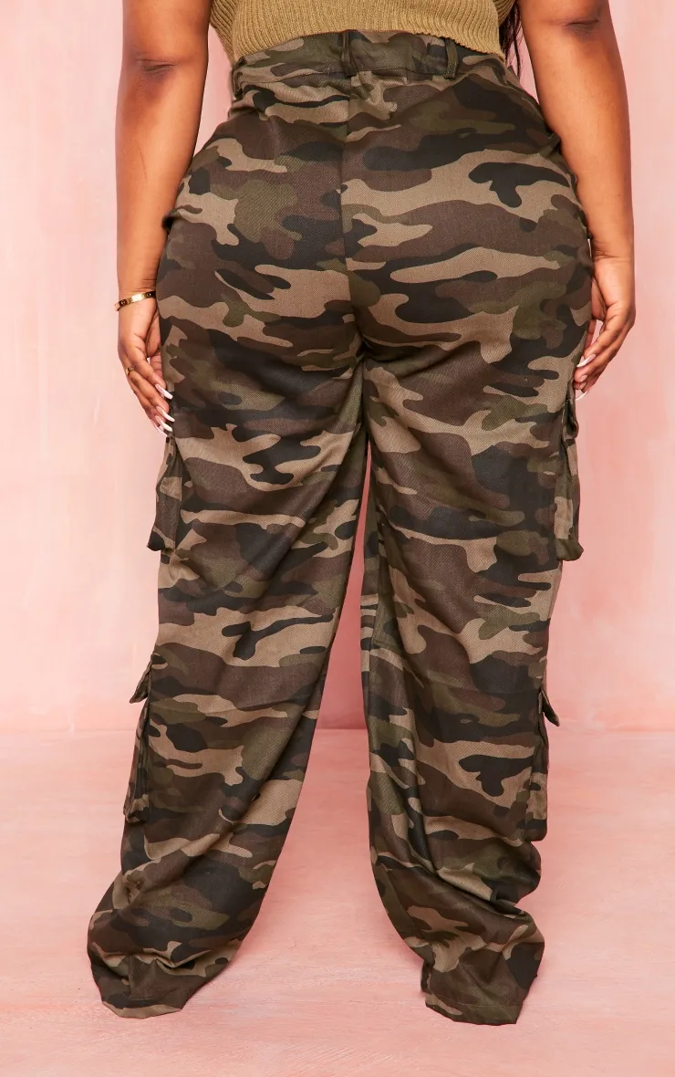 Plus Pantalon cargo kaki imprimé camouflage